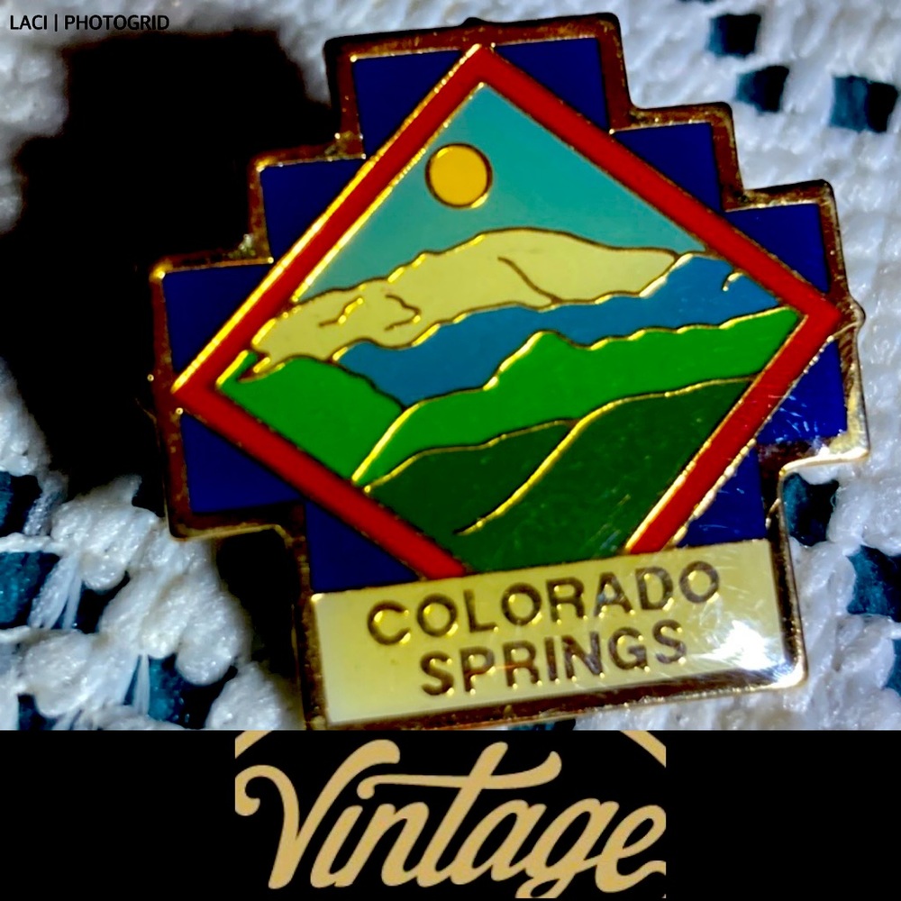 3/$25 Colorado Springs Vintage Cloisonné Pin Back Travel Souvenir 80s
